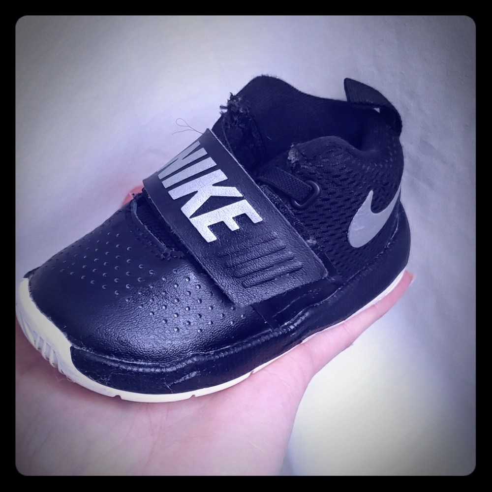 5c nike - Picture 1 of 3